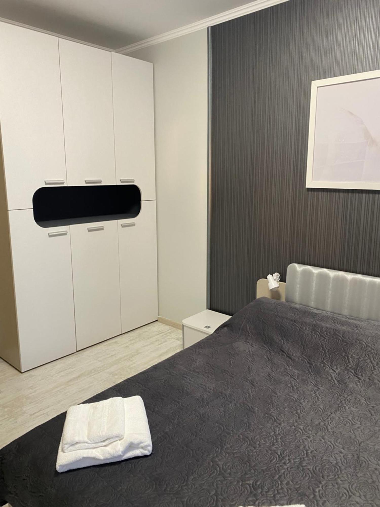 Iva Luxury Apartament Ruse Extérieur photo
